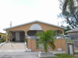 1266 5th Ave., Naples, FL