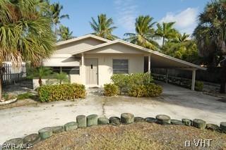 2881 Riverview Dr., Naples, FL 34112