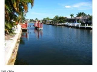 167 Leeward Ct., Marco Island, FL 34145