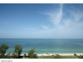 81 Seagate Dr. #1402, Naples, FL 34103