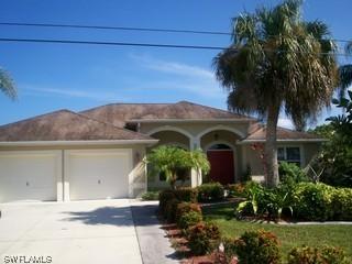 2224 Isle Of Pines Ave., Fort Myers, FL 33905