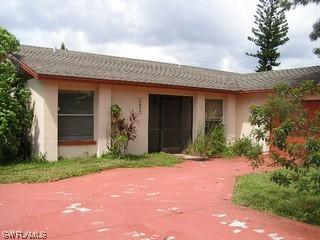 4413 17th Pl., Naples, FL 34116