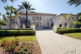 1270 Waggle Way, Naples, FL