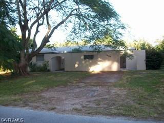1546 Mandarin Rd., Naples, FL 34102