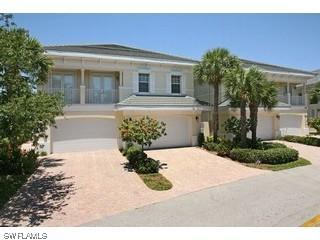 320 Grove Ct. #102, Naples, FL 34110