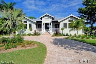 795 9th Ave., Naples, FL