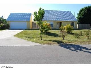 5500 29th Pl., Naples, FL 34116