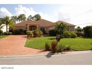 16 Heritage Way, Naples, FL
