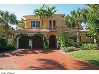 9001 Terranova Dr., Naples, FL 34109
