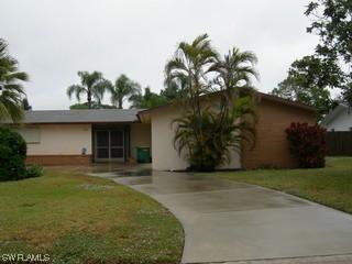 113 Warwick Hills Dr., Naples, FL