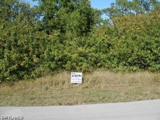 6991 Livingston Woods Ln., Naples, FL