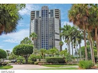 4951 Gulf Shore Blvd. #104, Naples, FL 34103