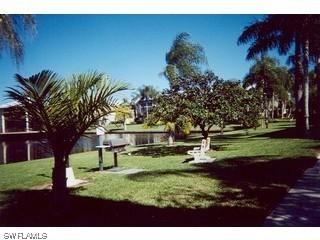 788 Park Shore Dr. #H35, Naples, FL