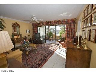 528 Retreat Dr. #102, Naples, FL