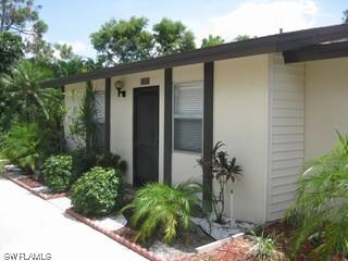 1027 Pine Isle Ln., Naples, FL