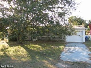 27894 Lime St., Bonita Springs, FL 34135