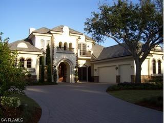 2750 Crayton Rd., Naples, FL 34103