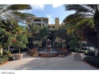 2738 Tiburon Unit 105b Blvd., Naples, FL 34109
