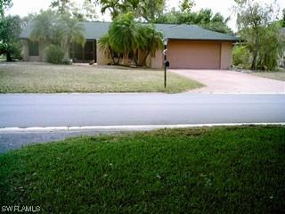 344 Valley Stream Cir., Naples, FL