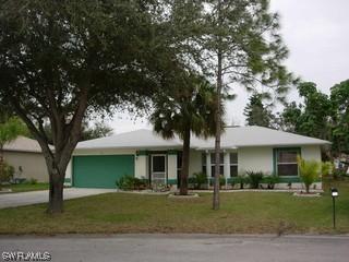 712 Grove Dr., Naples, FL 34120