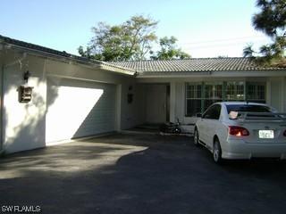 1072 Wisconsin Dr., Naples, FL 34103