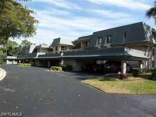 614 Wildwood Ln., Naples, FL