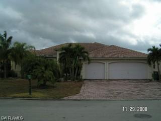 996 Chesapeake Bay Ct., Naples, FL 34120