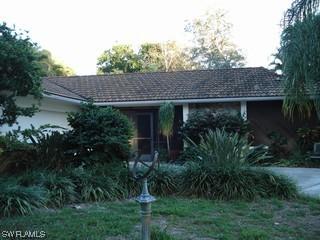 691 York Ter., Naples, FL