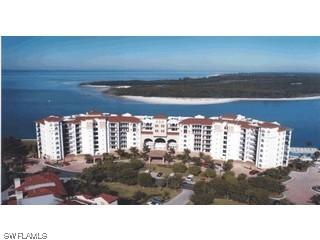 700 La Peninsula Blvd. #402, Naples, FL 34113