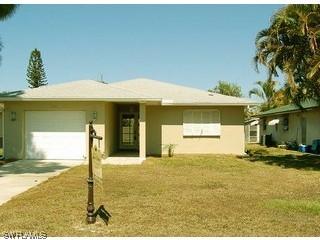785 99th Ave., Naples, FL 34108