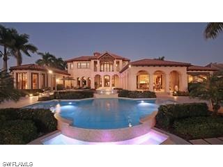 700 Kings Town Dr., Naples, FL 34102