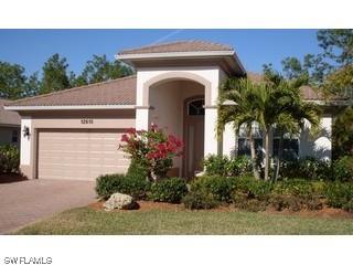 12615 Biscayne Ct., Naples, FL 34105