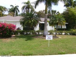 3200 Crayton Rd., Naples, FL 34103
