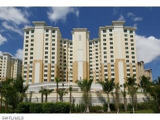 295 Grande Way #1002, Naples, FL 34110