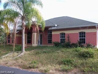 130 14th Ave., Naples, FL 34120