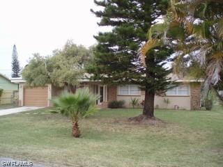 4441 19th Ave., Naples, FL 34116