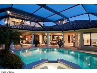 695 Wedge Dr., Naples, FL 34103