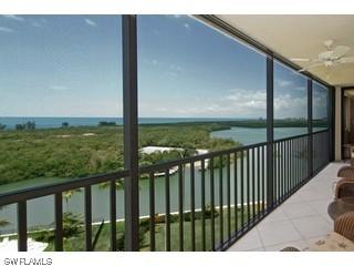 17 Bluebill Ave. #703, Naples, FL 34108