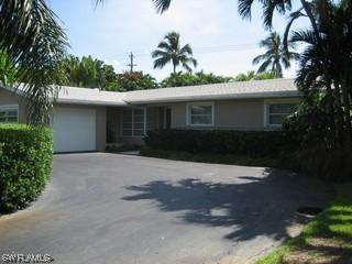 1686 Mandarin Rd., Naples, FL 34102