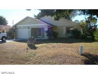 27006 Elaine Dr., Bonita Springs, FL 34135