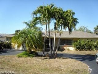 4459 Parrot Ave., Naples, FL