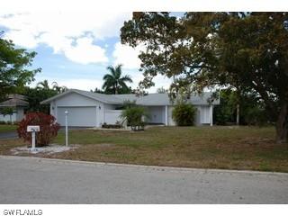 145 Heather Grove Ln., Naples, FL