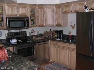 411 18th St., Naples, FL 34120