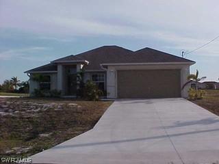 3400 15th Ln., Cape Coral, FL 33993