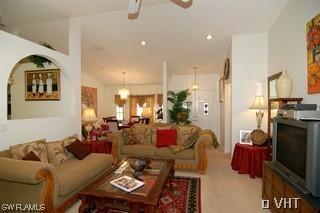 22662 Forest View Dr., Estero, FL 33928