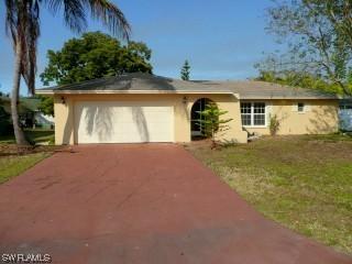 4851 Tahiti Ln., Naples, FL