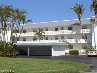 315 Saint Andrews Blvd. #D-6, Naples, FL