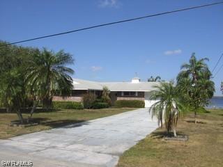 4071 E River Dr., Fort Myers, FL 33916