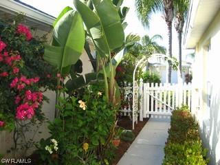 14826 Sterling Oaks Dr., Naples, FL