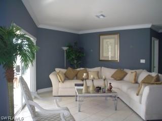 400 Diamond Lake Cir. #4, Naples, FL 34110